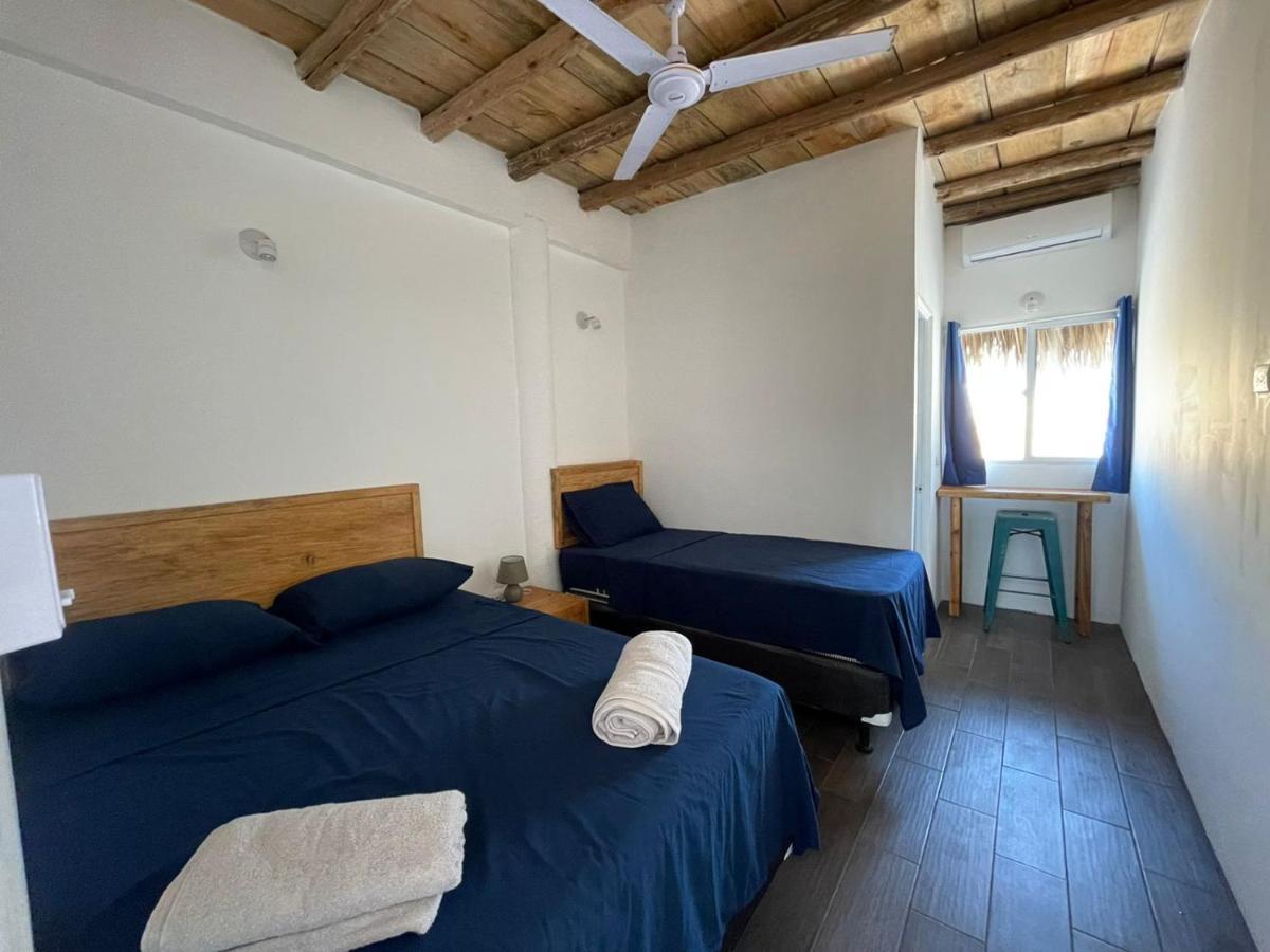 Black Sand Beachhouse Monterrico Dış mekan fotoğraf