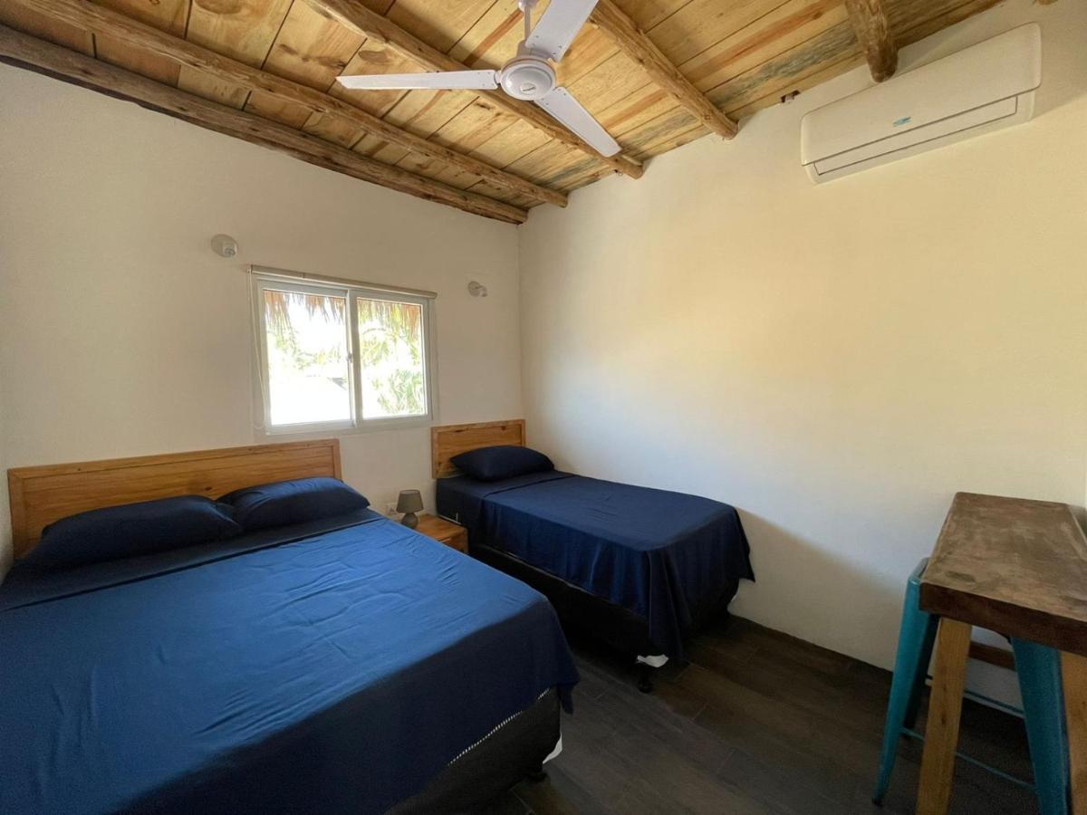 Black Sand Beachhouse Monterrico Dış mekan fotoğraf