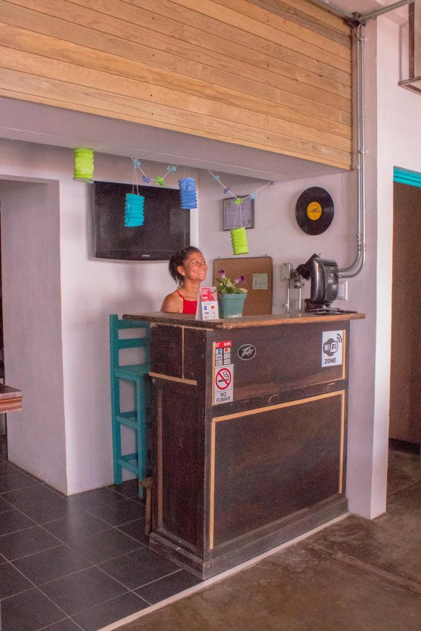 Black Sand Beachhouse Monterrico Dış mekan fotoğraf